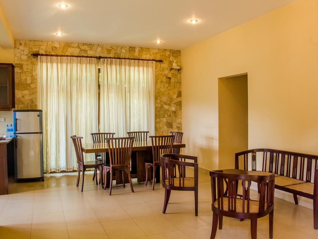 Aronka Homestay Kandy Exterior photo