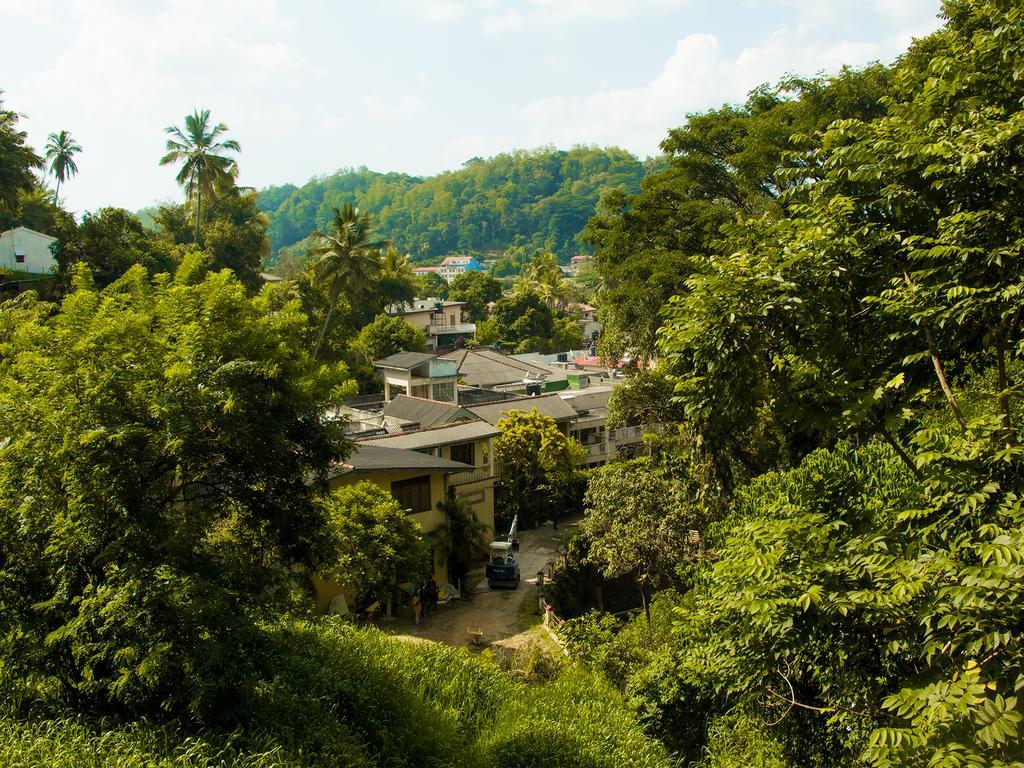 Aronka Homestay Kandy Exterior photo