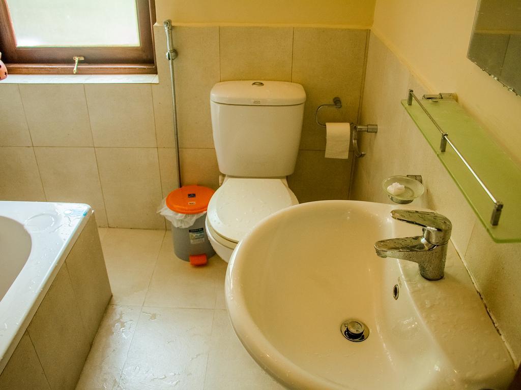Aronka Homestay Kandy Exterior photo