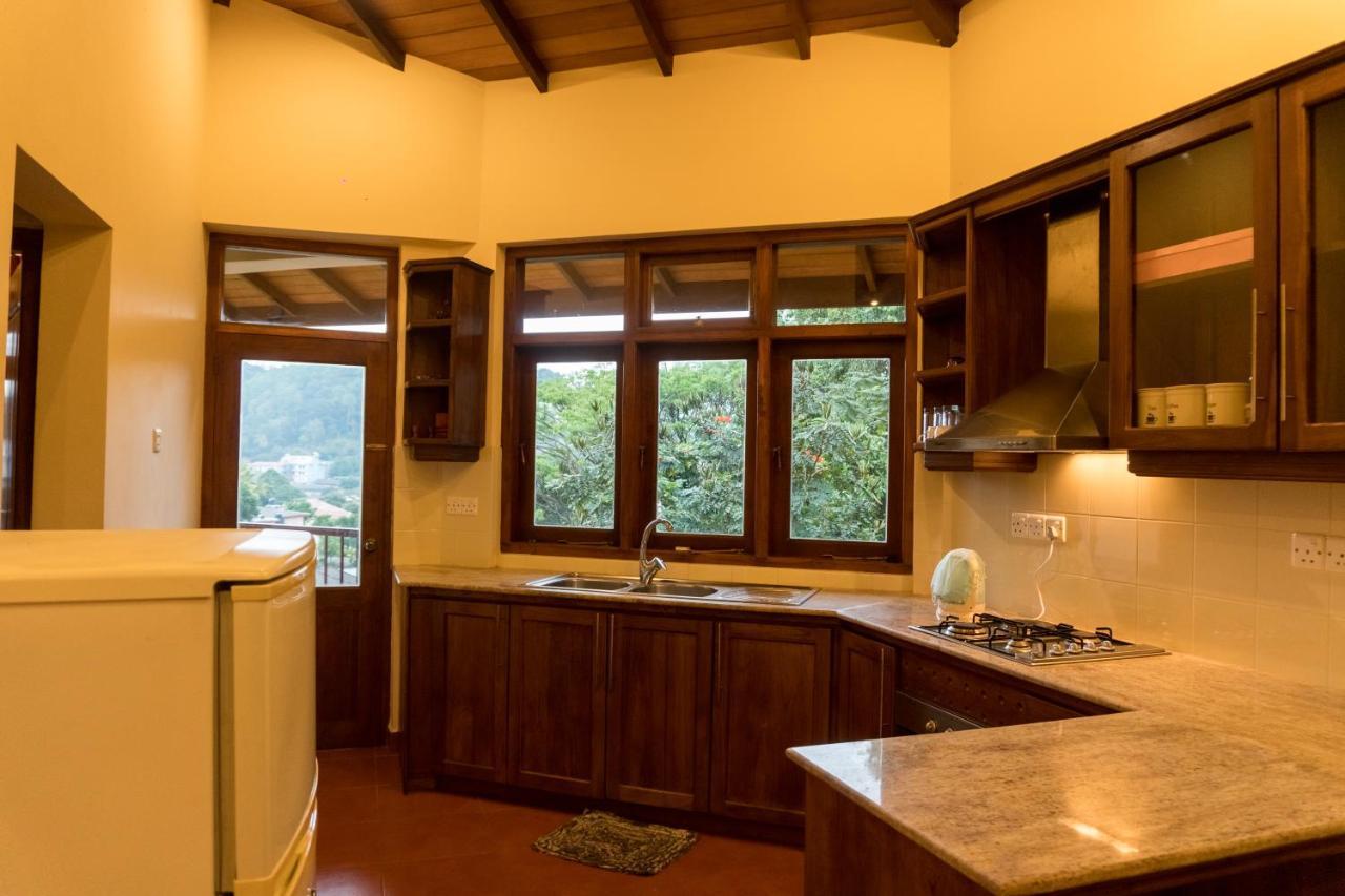 Aronka Homestay Kandy Room photo